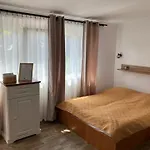 Jandi Apartment *