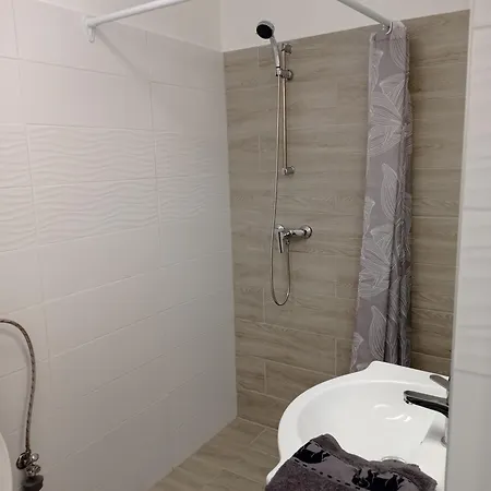 Apartament Jandi *